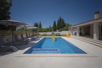 Villa mit Pool und klimatisierten Schlafzimmern, Vodnjan (foto 3)