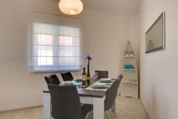 Villa mit privatem Pool, WLAN, Klima, Sonnenterrasse und Grill, Vodnjan (Foto 5)