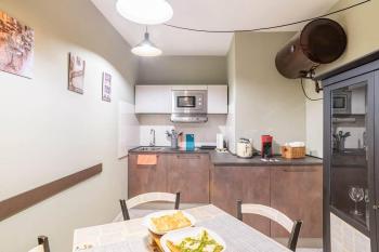 Central, Family-Friendly, Washing Machine, 200m to Aquarium and Metro, 300 Mbps Internet, Janov (fotografie 3)