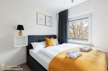 PINEAPPLE APARTMENTS - Zwinger IX - 80qm - 1x free parking, Drážďany (fotografie 3)