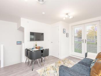 Pass the Keys Horsforth Haven - Brand New Townhouse With Balcony, Leeds (Foto 3)