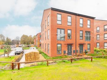 Pass the Keys Horsforth Haven - Brand New Townhouse With Balcony, Leeds (Foto 5)