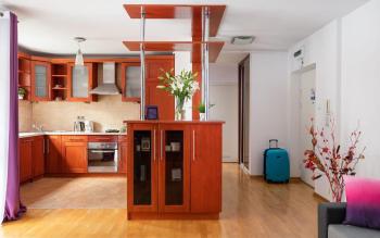 Elektoralna 12A - Colorful Apartment with Balcony by Noclegi Renters, Varšava (fotografie 2)