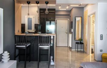 Aether Home - Modern & Luxe Stay with 65 TV by TT, Atenas (foto 4)