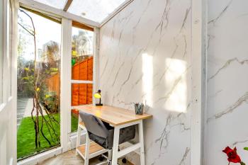 Stunning Studio in heart of LDN with garden, Лондон (фото 5)