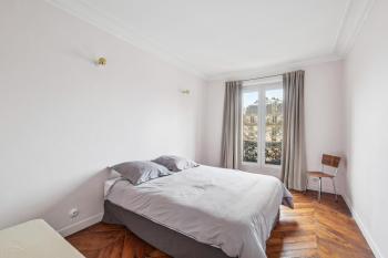 Spacious apartement 'Canal Saint Martin' for 6 by Weekome, Paris (photo 3)