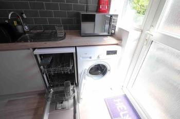 Unique two bedroom apartment, Birmingham (photo 3)