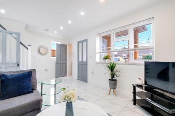 3 Bedroom House with Parking in Windsor - Family and Contractor friendly, Windsor (fotografie 5)