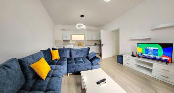 Super Apartment, Tirana (photo 2)