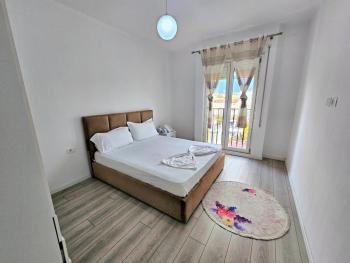 Super Apartment, Tirana (photo 3)
