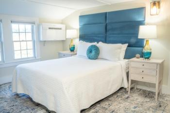 935 Ocean, a Beachside Inn, Hampton (photo 3)