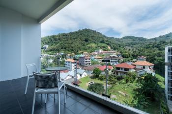 Chic Condominium by Redfox Hospitality, Strand Karon (Foto 3)