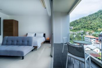 Chic Condominium by Redfox Hospitality, Strand Karon (Foto 4)