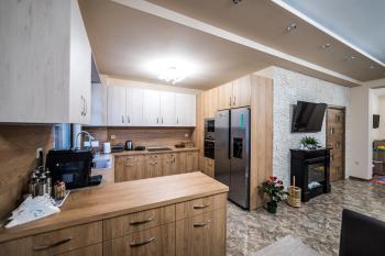 Слънчевите Къщи, Banya (photo 3)