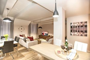 Exclusive 2 bedroom apartment Old Town - 2 baths, balcony and view - by Prague City Apartments, Прага (фото 3)