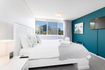 Waterline 302, Forster (fotografie 3)
