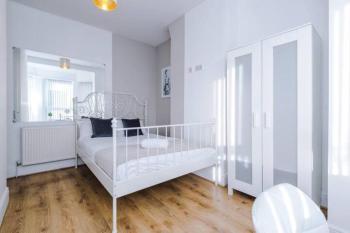 Spacious 4-Bed House Manchester, Manchester (fotografie 2)