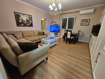 Central Apartment with balcony 2, Tirana (zdjęcie 2)