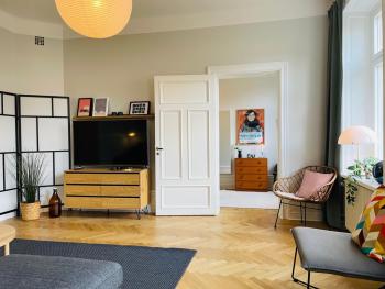 Cool and light 2 room apartment in SoFo, Stockholm (photo 3)