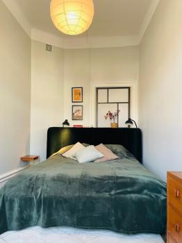 Cool and light 2 room apartment in SoFo, Stockholm (photo 5)