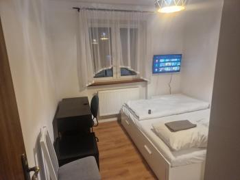 Noclegi Budomas Budget Wrocław-Szymanów FreeParking SmartTv, Wroclaw (foto 2)