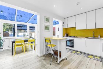 Family House in the Heart of Hanwell with 5 stars!, Londýn (fotografie 5)