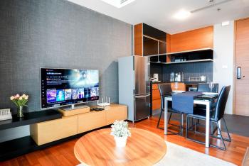 Thonglor Modern Luxury Condo, Bangkok (photo 3)