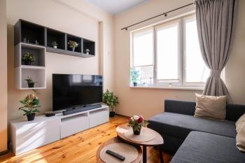 Stylish & Spacious 2BD Flat in the Heart of Sofia by Flat Mаnager, Sofia (Foto 3)