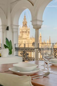 ISG Apartments The most Exclusive apartment in Sevillaparking, Sevilla (Foto 4)