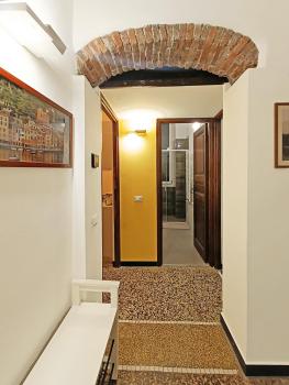 Ravecca Corner centro citta', Janov (fotografie 3)