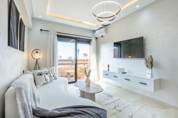 Modern & Charming Apartment in the City Center, Марракеш (фото 4)