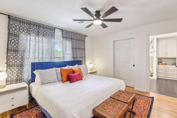 Trendy in Tulsa | King Bed • Expo • TU • Downtown, Tulsa (foto 2)