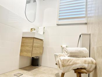 Solhaus - Modern 1BR by Towradgi Beach, Towradgi (photo 4)