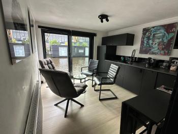 Amsterdam-Houseboat-Amstel, Amsterdam (photo 4)