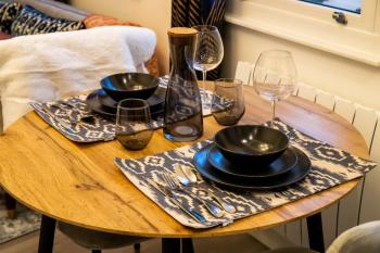 Kirkgate Suites - Stylish City Centre Apartment, Leeds (photo 4)