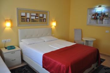 Hotel Pik Loti, Тирана (фото 5)