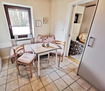 Obj. 45* kleine, moderne FeWO 2 Pers. - nur 300 m zum Strand, W-LAN, Balkon, Häven (zdjęcie 3)