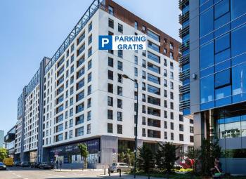 Vista Residence Spire- Free Underground Parking - City Center - Self Check-in, Varsovie (photo 2)