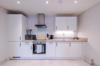 Modern & Stylish Central Home in Leeds Sleeps 5 by PureStay, Leeds (Foto 3)