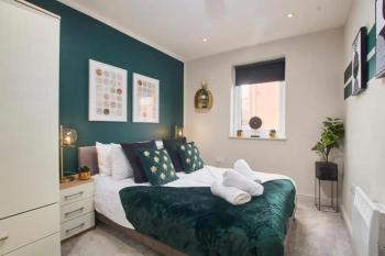 Beautiful 1 Bedroom Flat in Leeds - Sleeps 4, Leeds (Foto 2)