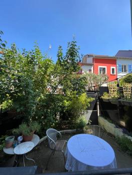Full equiped house with garden, Parigi (foto 2)