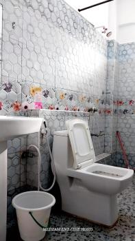 One Bedroom with 2 Beds at Kisimani Heights, Mombasa (photo 2)