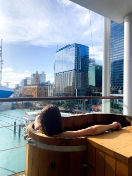 Luxury Apartment - Parking - Hot Tub - Stunning Views, Auckland (photo 2)