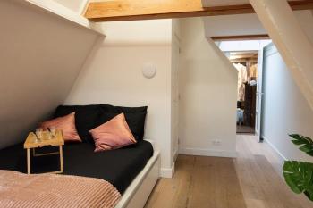 Best Neighbourhood Apartment, Amsterdam (photo 4)