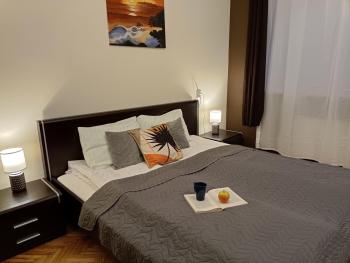 Ideally located City Center 2 bedrooms Spacious Apartment, Riga (Foto 2)