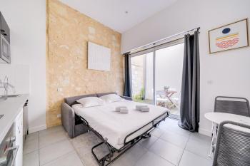 Beautiful apartment Bordeaux with private terrace, Bordeaux (Foto 5)