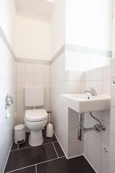 Exclusive 2-room souterrain apartment, Nürnberg (photo 5)