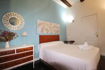 Apartamento reformado cerca de la Plaza Redonda, Valencie (fotografie 5)
