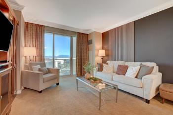 Luxe 1br 2bth Suite MGM Signature Balcony, Лас-Вегас (фото 2)