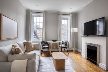West Village 1br w terrace wd nr dining NYC-1397, New York (Foto 2)